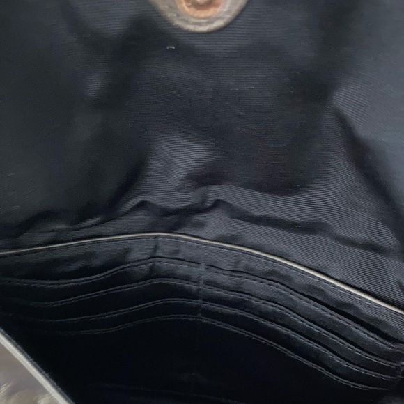 Coach - Picture 6 of 8